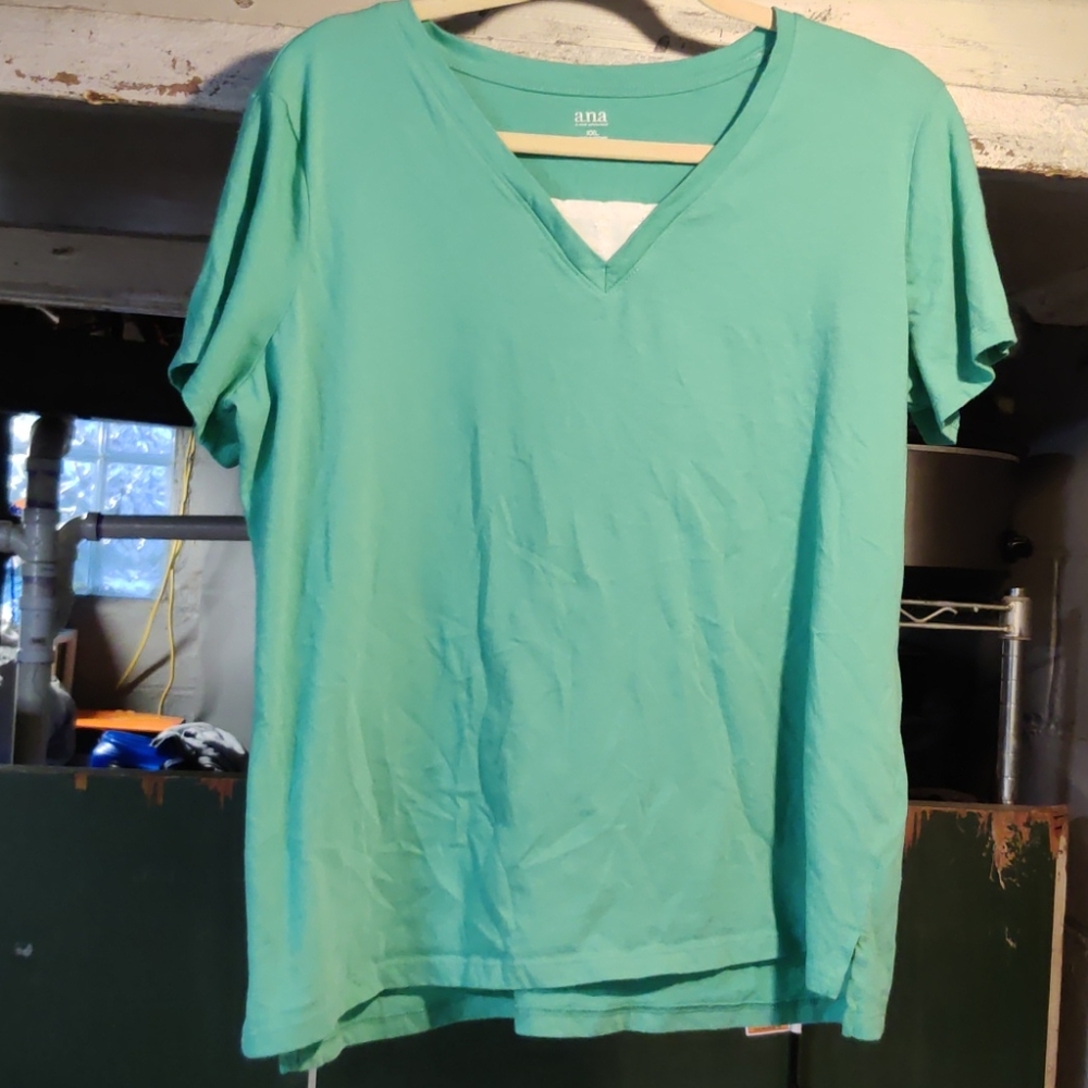 Green tee